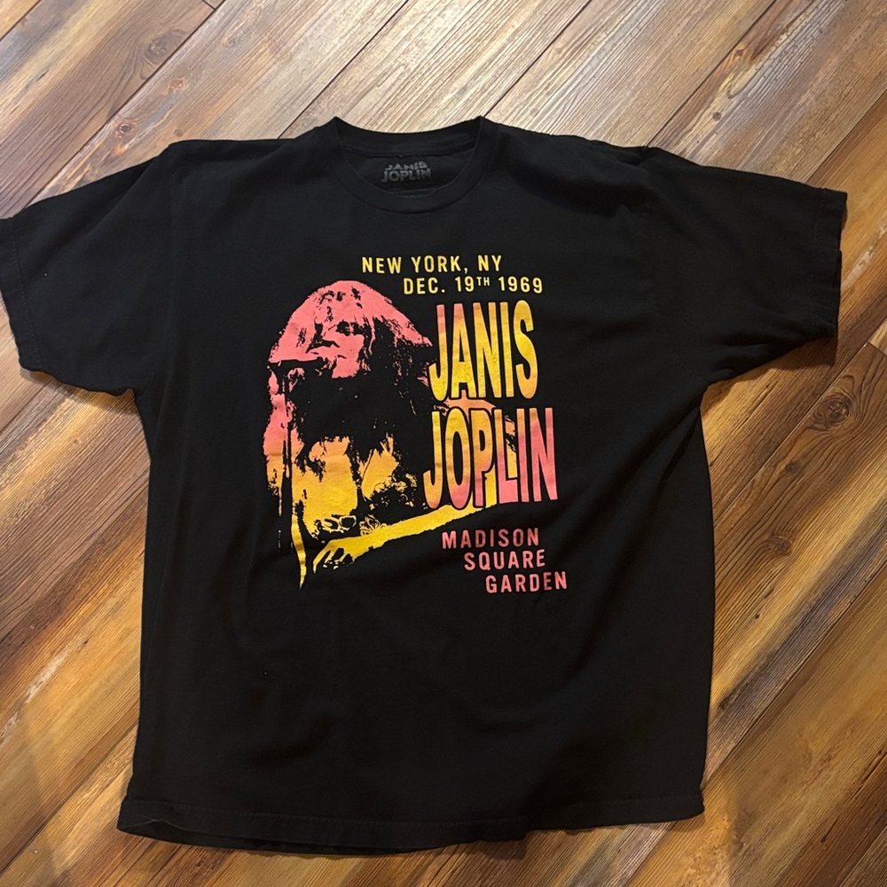 Black Janis Joplin Graphic T-Shirt XL